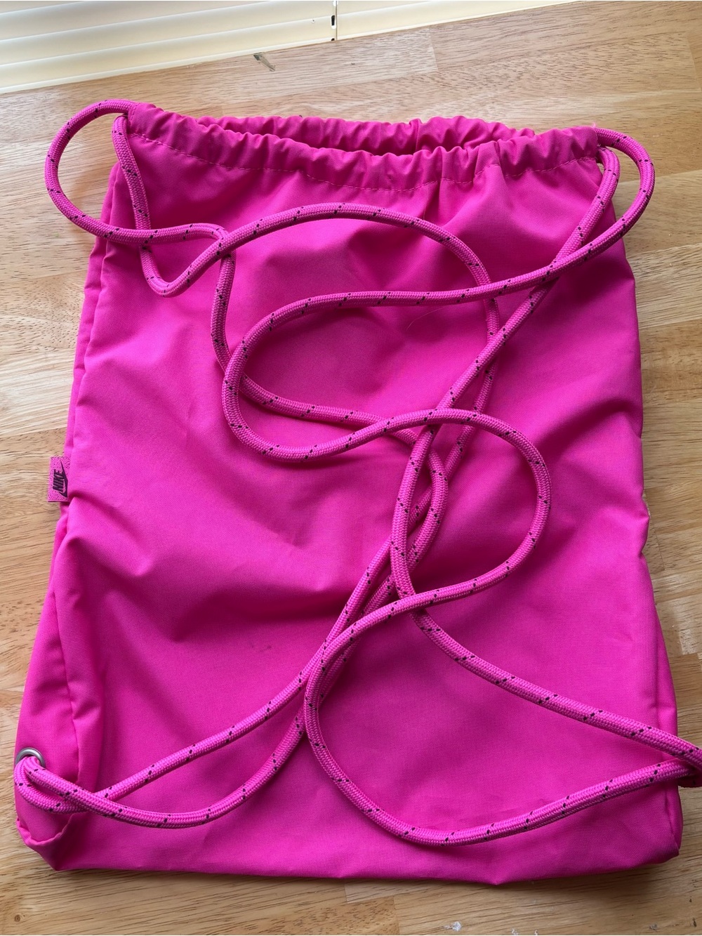Nike Hot Pink Drawstring Backpack with Black Logo - Picture 3 of 4